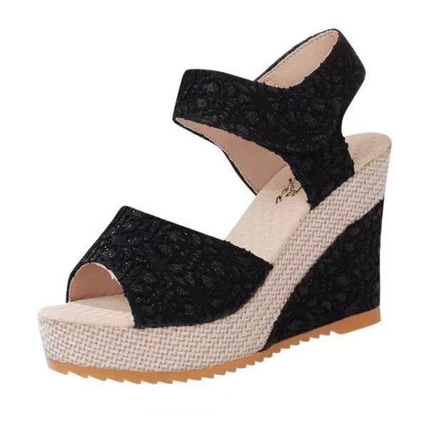 Flat bottom high heel sandals - Image 8