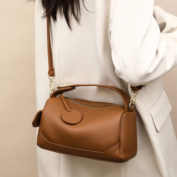 Crossbody Soft Leather Large Capacity Pillow Bag Women's Portable Shoulder Bag - Image 7